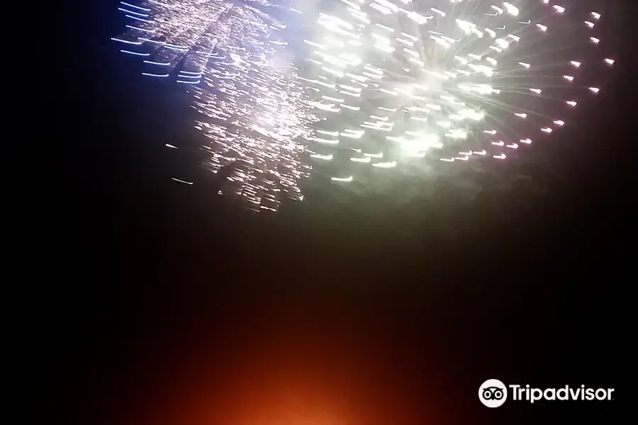 Anjin Sai Sea Fireworks