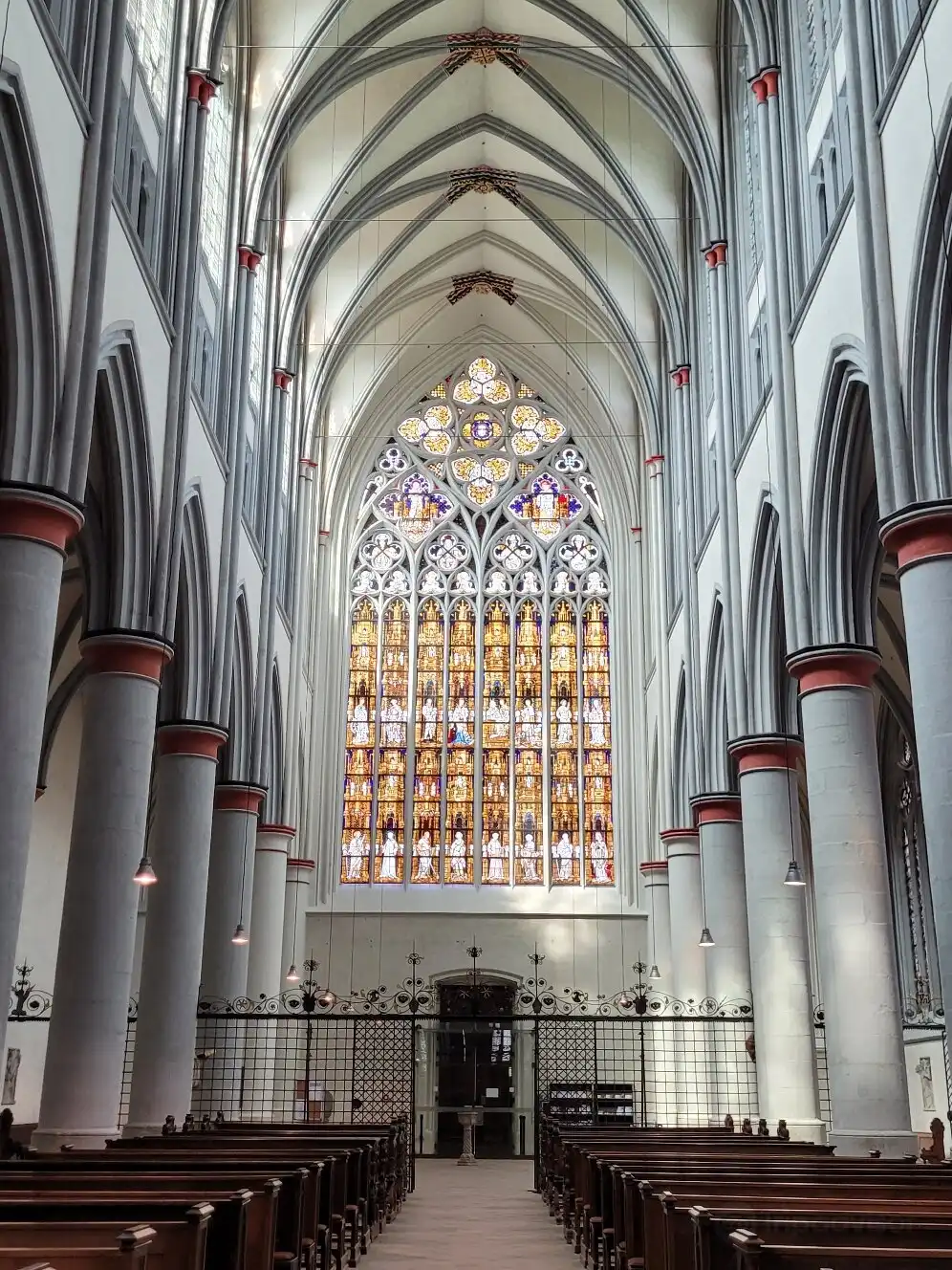 Hotels near Altenberger Dom