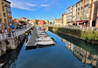 Llanes