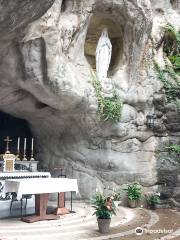 Grotta di Lourdes del Beato Claudio