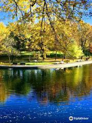 Parc La Fontaine