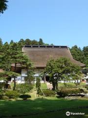 大梅拈華山 圓通 正法寺