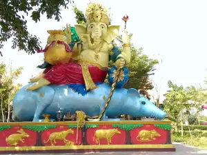 Tan Chet Yot Temple