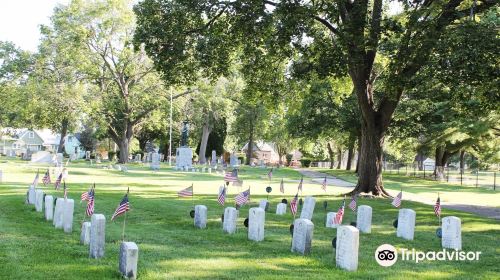 Oakwood Cemetery