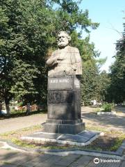 Monument to Karl Marks