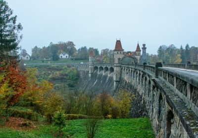 Royal Forest Dam