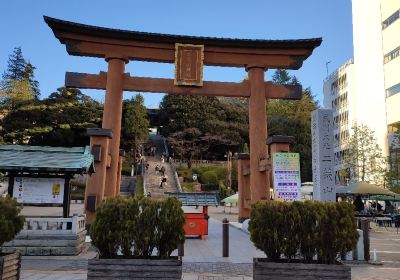 宇都宮二荒山神社