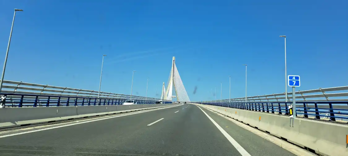 Hotels near ‪Puente de la Constitucion de 1812‬