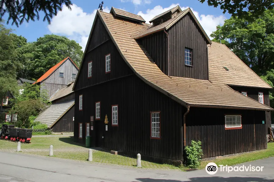 Grube Samson - Bergwerk | Museum | Erlebnis