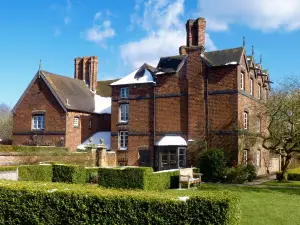 National Trust - Moseley Old Hall