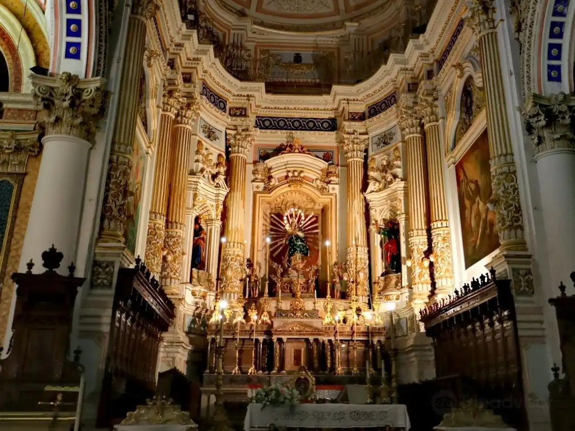 Hotels near Church of Saint Peter