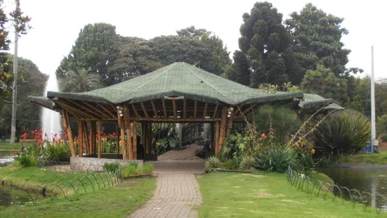 ボゴタ・ホセ・セレスティーノ・ムティス植物園