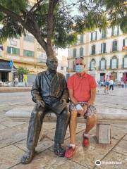 Estatua de Pablo Ruiz Picasso