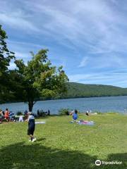 Squantz Pond State Park