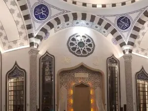 Nihal Atakas camii