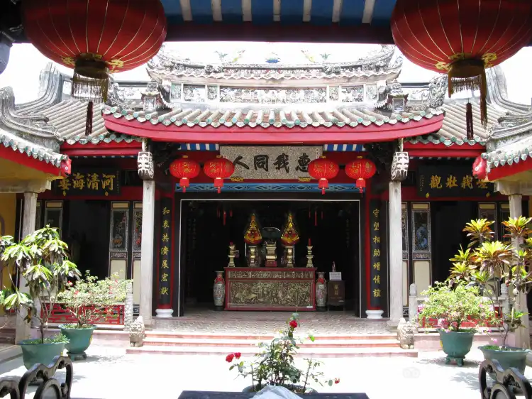 Hotel dekat Thay Pagoda