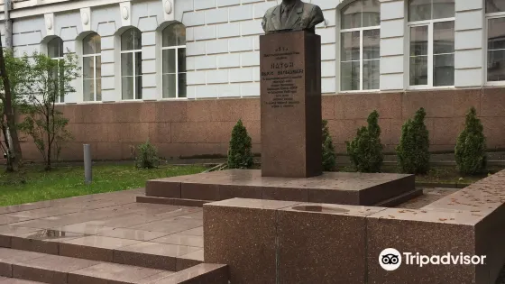 Boris Paton Monument