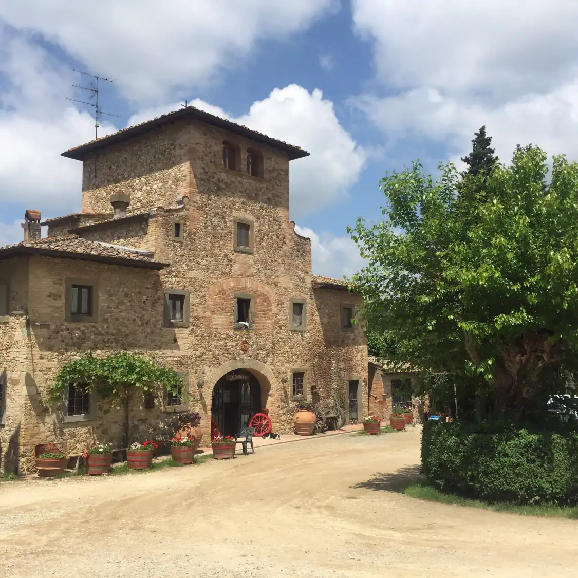 Hotels near Fattoria La Tancia - LA TANCIA WINERY