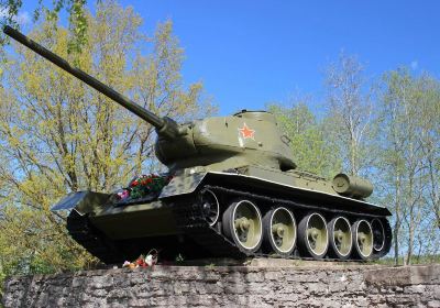 Tank T- 34