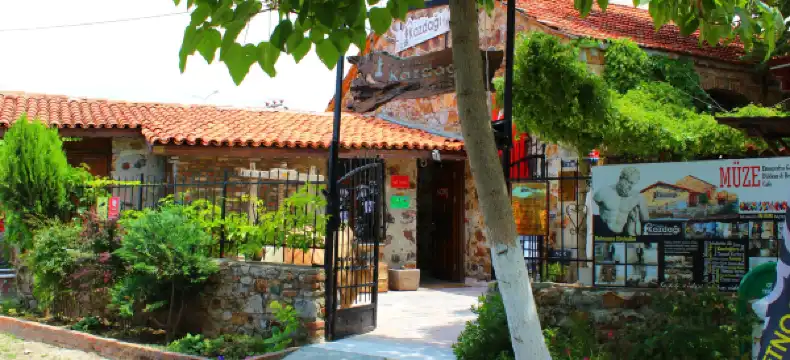 Hotels in Akcay