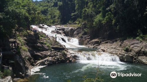 Yang Bay Waterfall