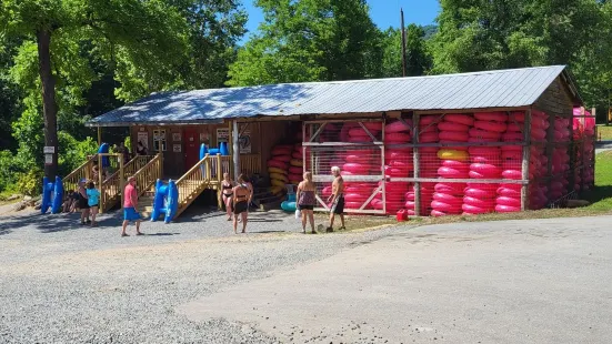 Green River Cove Tubing