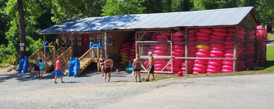 Green River Cove Tubing