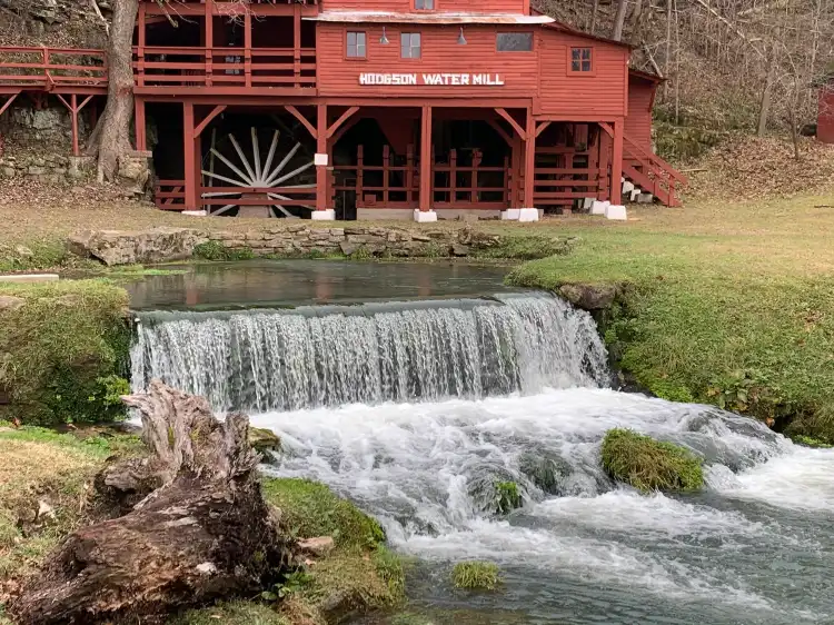 Hotels in Barry County