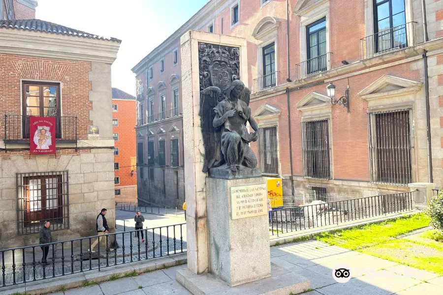 Monumento de Victoria Eugenia y Alfonso XIII