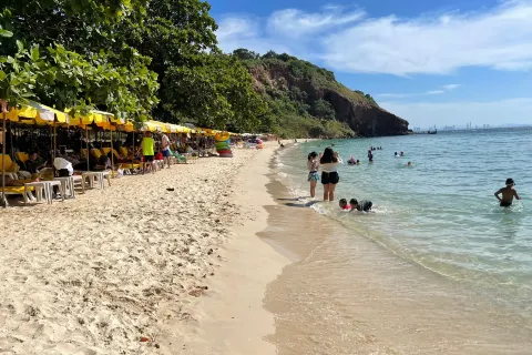 코 란 - 누알 비치