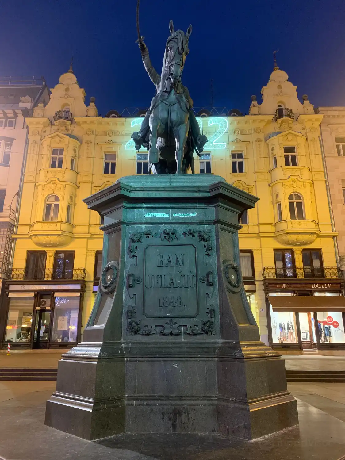 Hotel in zona Statua del Bano Josip Jelačić