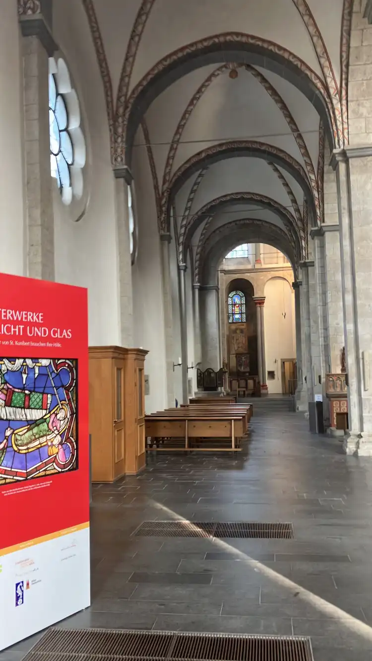 Hotels near Basilica of St. Cunibert