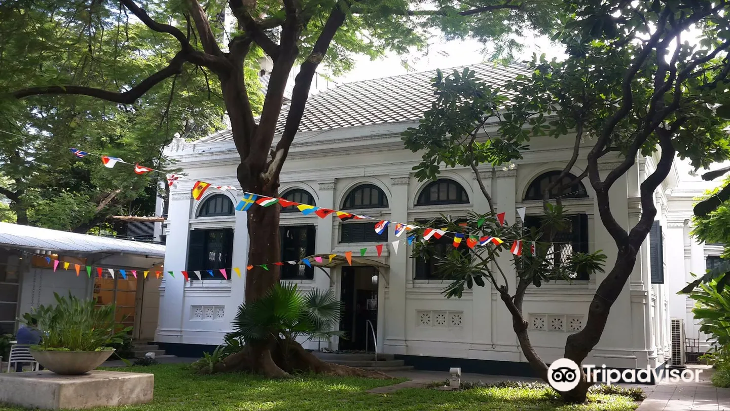 3_Neilson Hays Library