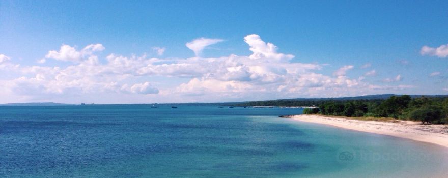 Pantai Tablolong