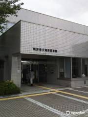 焼津市立焼津図書館