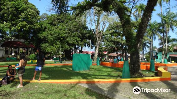 Simon Bolivar Park