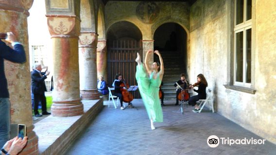 Anna DAlençons Palace