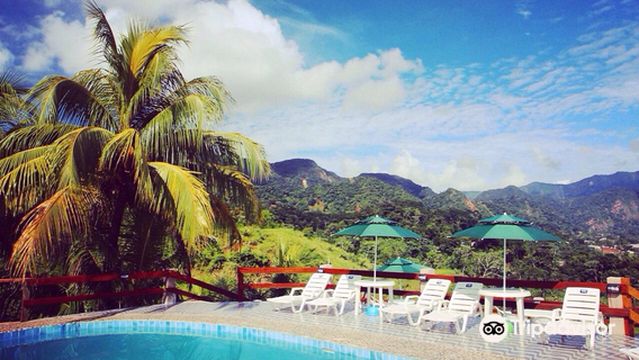 Carlos Swimming Pool