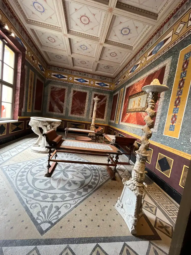 Hotel dekat Schloss Johannisburg mit Schlossanlagen