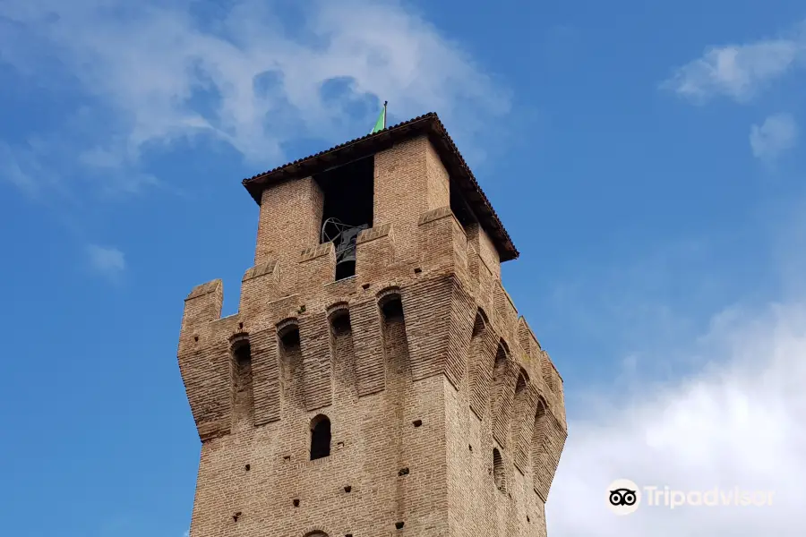 Torre del Castello di Revere