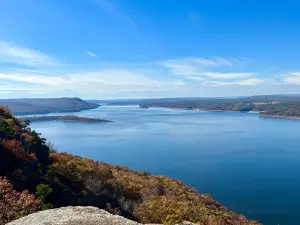 Sugar Loaf Mountain Nature Trail