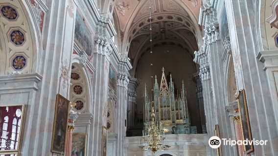 Cathedral-Basilica of St. Peter and St. Paul