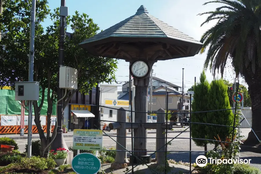 Higashi Kume's Hato Poppo Song Monument