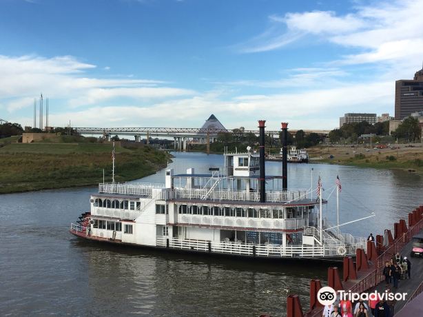 Memphis Riverboats