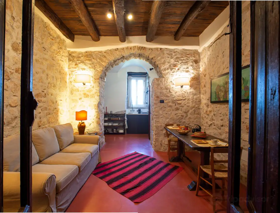 Hotel in zona Castello Macchiaroli