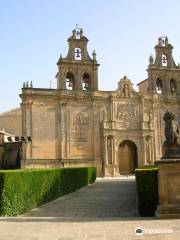 Basílica de Santa María de los Reales Alcázares