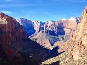 Canyon Overlook Trail