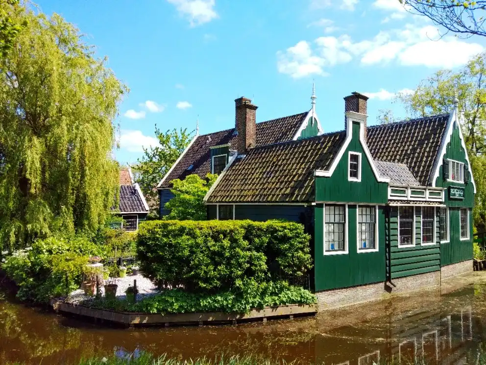 Hotels near Cheese Farm "Catharina Hoeve" by Henri Willig