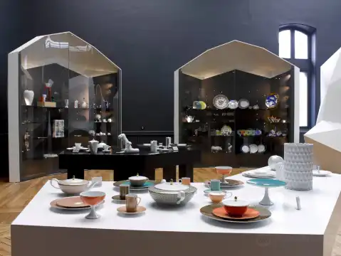 鄰近杜布希國家博物館的酒店