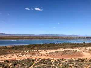 Matthew Flinders Red Cliff Lookout